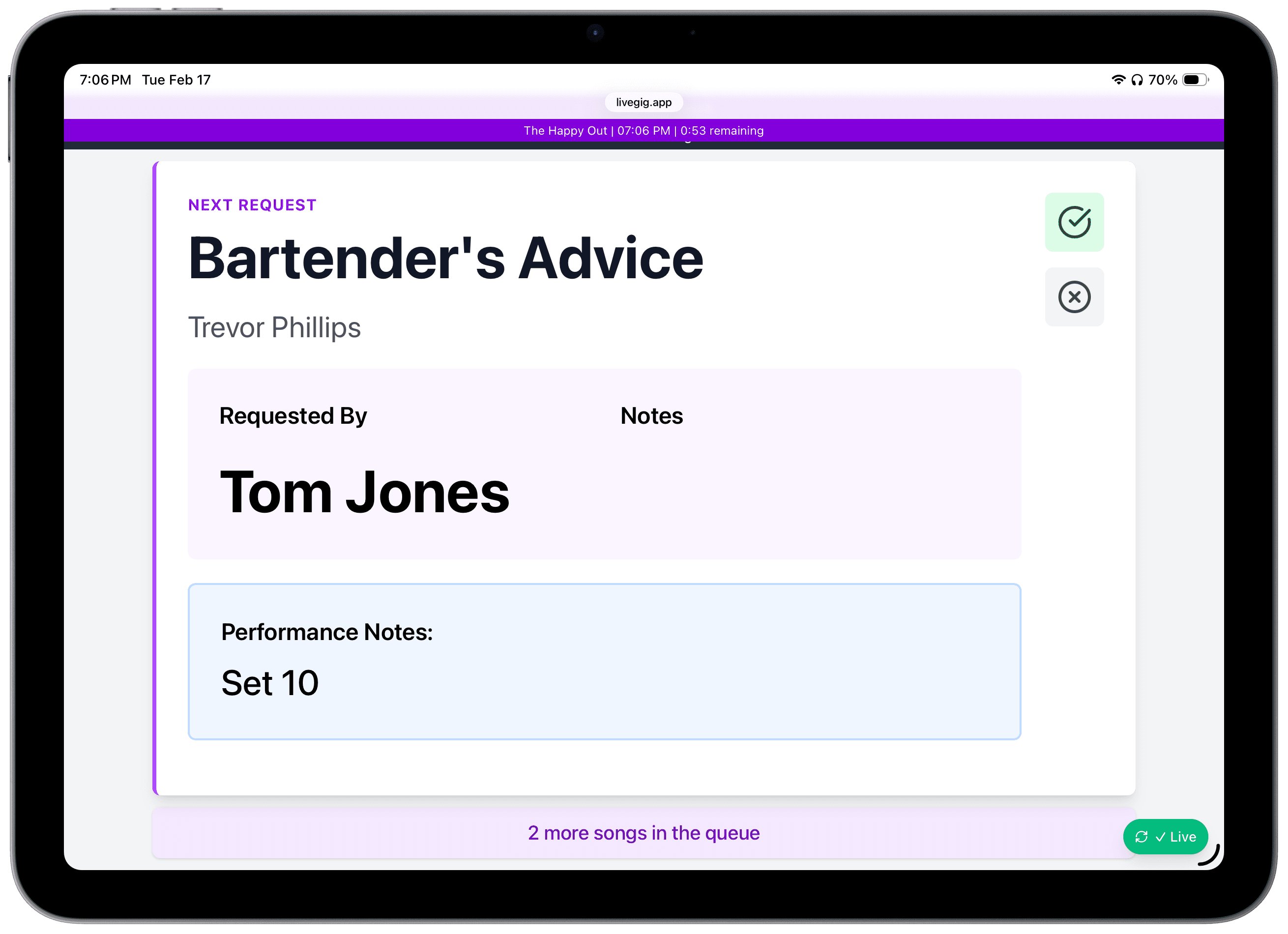 Now Playing screen for easy on-stage use